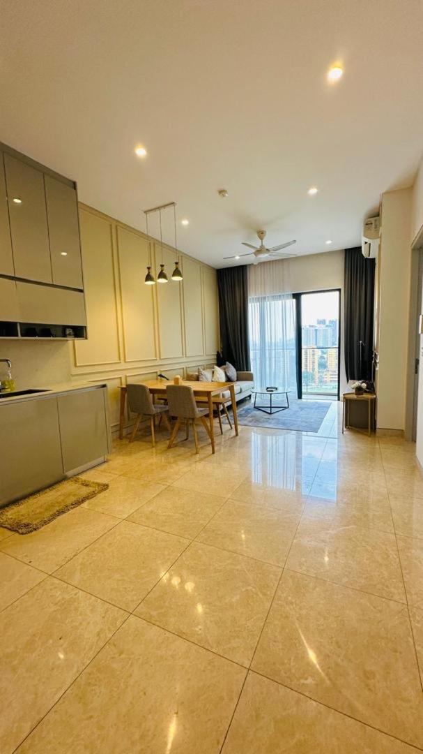 Lucentia Residents At Bbcc Lalaport Bukit Bintang Apartment Kuala Lumpur Luaran gambar